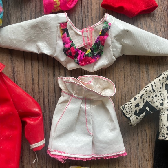 Vintage Barbie + Skipper Clothes Lot 1960’s+ - Picture 4 of 16